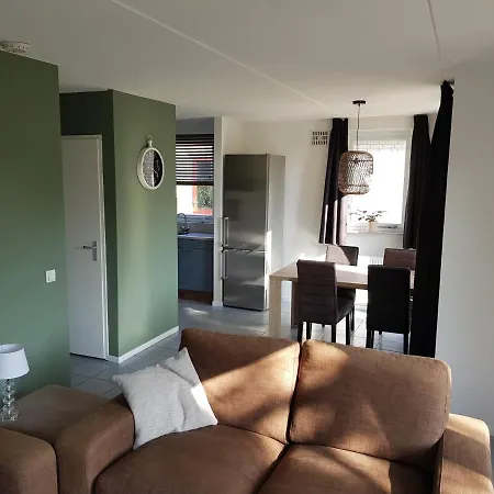 Holiday House 58 6 Pers.