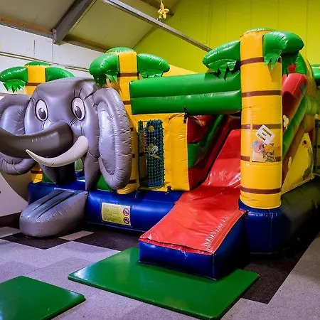 Holiday House 58 6 Pers. * Ewijk